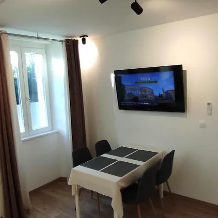 Apartment Nino *